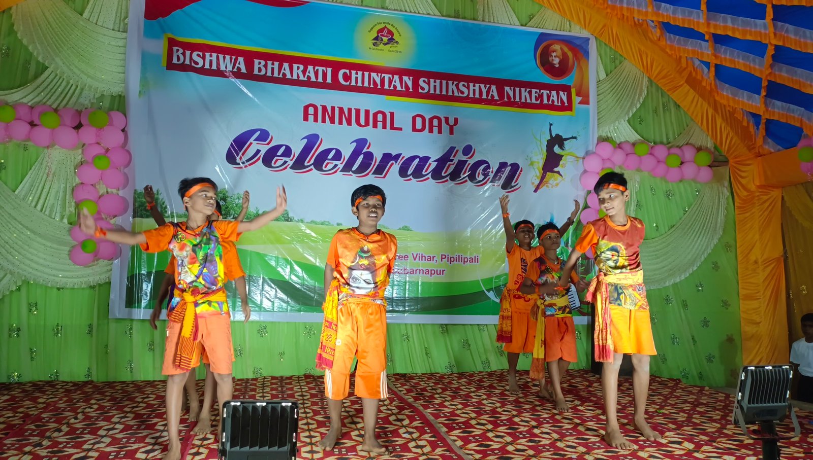 filter: 0; fileterIntensity: 0.0; filterMask: 0; captureOrientation: 0; module: video; 
hw-remosaic: false; 
touch: (-1.0, -1.0); 
modeInfo: Beauty ; 
sceneMode: 0; 
cct_value: 4812; 
AI_Scene: (-1, -1); 
aec_lux: 253.0; 
aec_lux_index: 0; 
hist255: 0.0; 
hist252~255: 0.0; 
hist0~15: 0.0; 
albedo:  ; 
confidence:  ; 
motionLevel: 0; 
weatherinfo: null; 
temperature: 36;