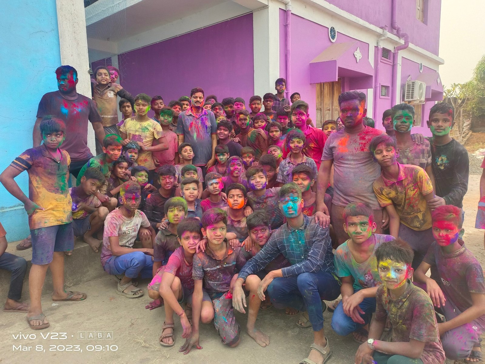 filter: 0; fileterIntensity: 0.0; filterMask: 0; captureOrientation: 0; module: photo; 
hw-remosaic: false; 
touch: (0.43997395, 0.68610215); 
modeInfo: HDR ; 
sceneMode: 2; 
cct_value: 5800; 
AI_Scene: (-1, -1); 
aec_lux: 170.0; 
aec_lux_index: 0; 
hist255: 0.0; 
hist252~255: 0.0; 
hist0~15: 0.0; 
albedo:  ; 
confidence:  ; 
motionLevel: 0; 
weatherinfo: null; 
temperature: 37;