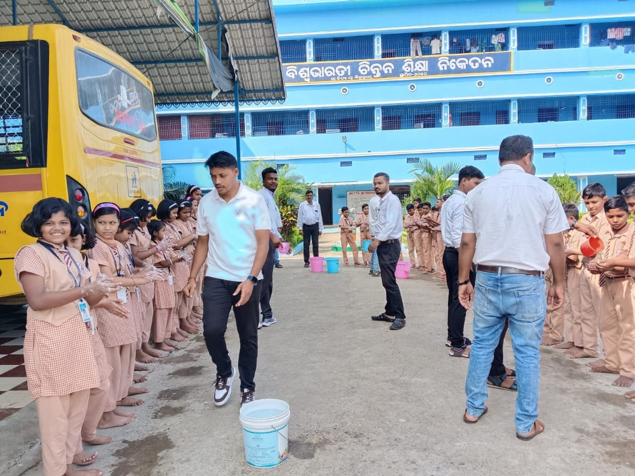 WhatsApp Image 2025-10-15 at 12.55.10_12bc3524