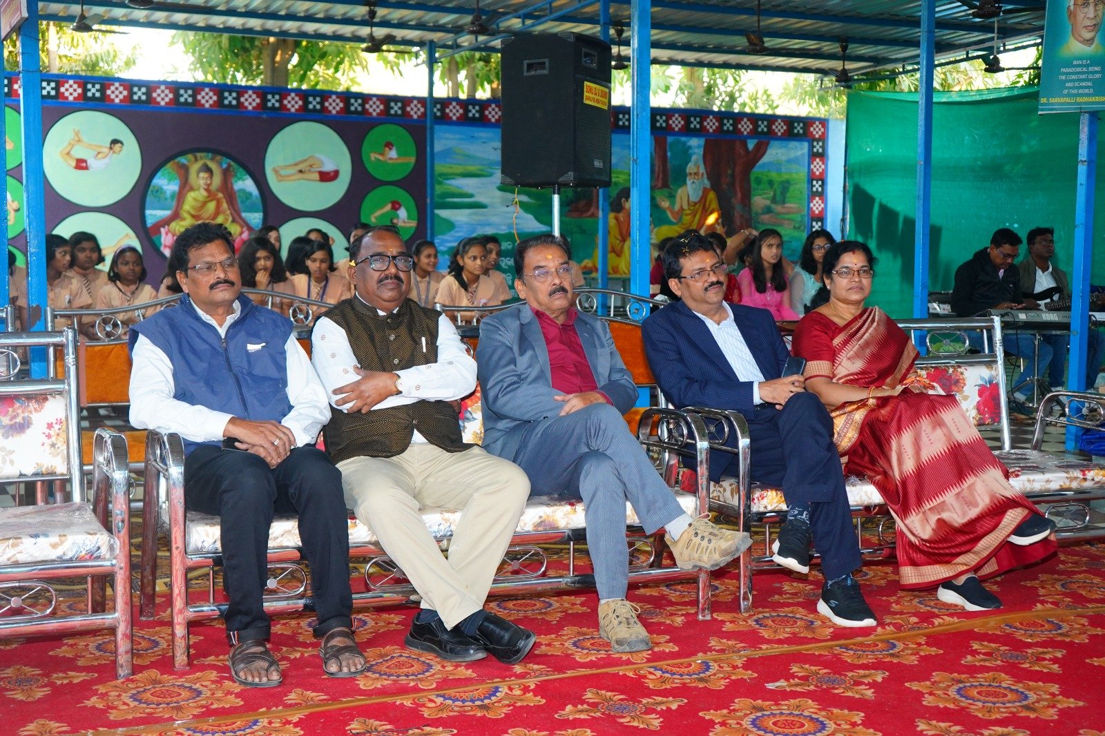 WhatsApp Image 2025-12-31 at 16.50.24_20451508